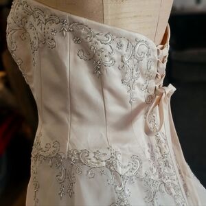 Wedding Dress Size 14 Brand Mon Chéri Bridals, Inc. Ivory/Champagne